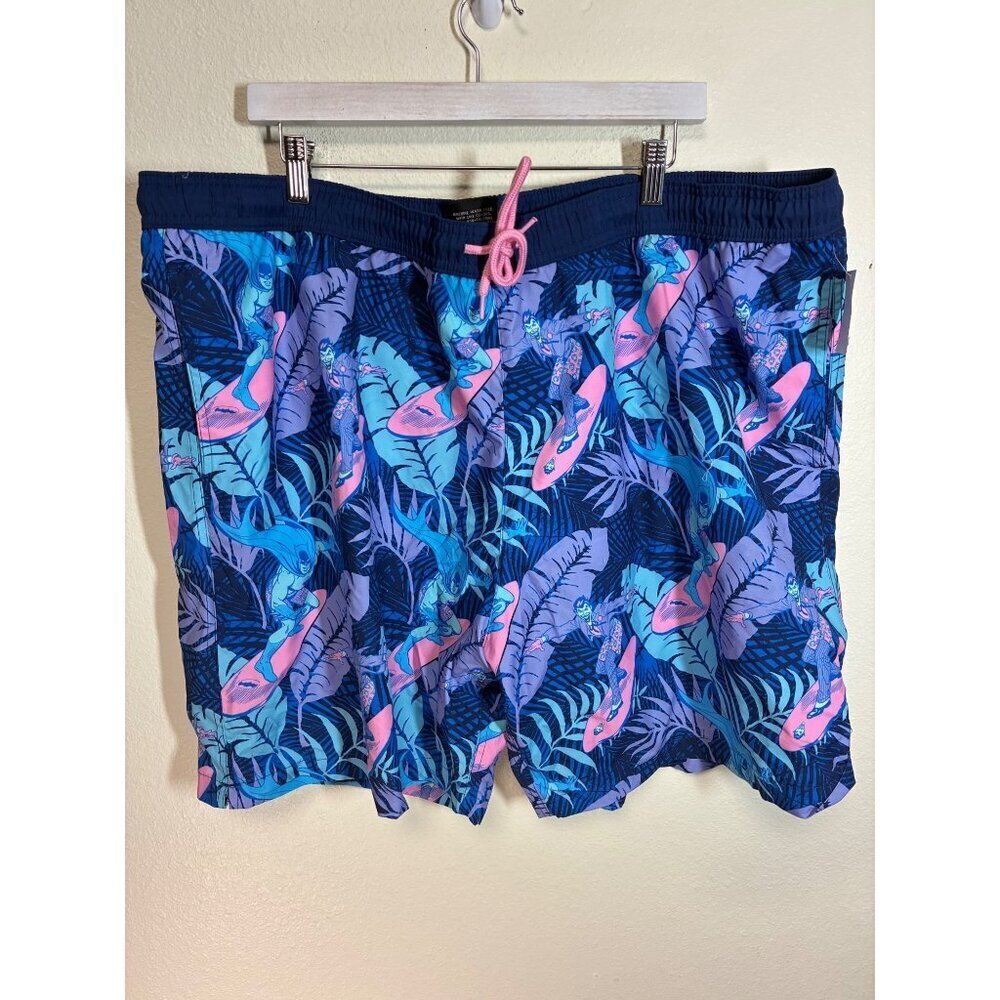 NWT Batman Board Shorts Swim Trunks Summer Beach Vacation Men's Size XXL